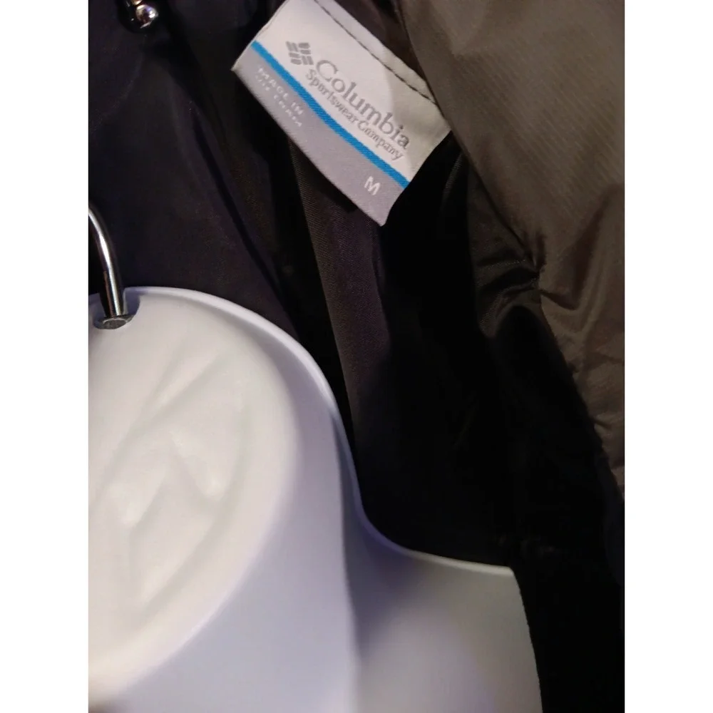 Columbia Gray Zip Up Hooded Insulated Water Resistant Vest Womens Size M Y2K NWT